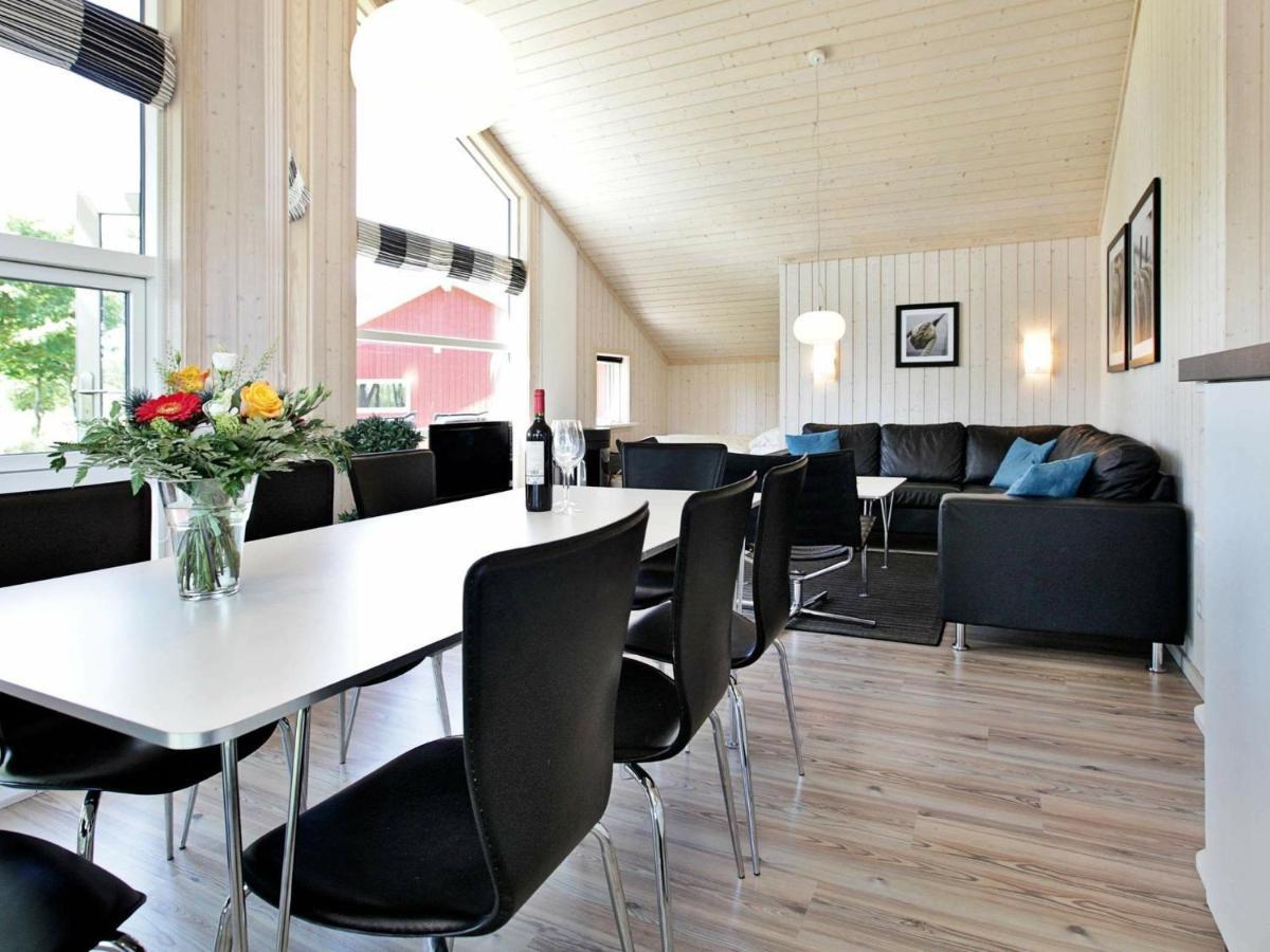 Three-Bedroom Holiday Home In Grossenbrode 1 部屋 写真