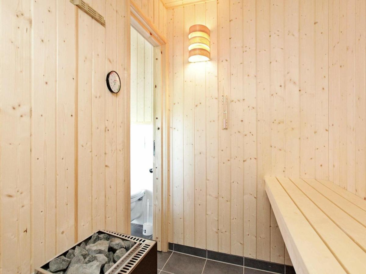 Three-Bedroom Holiday Home In Grossenbrode 1 エクステリア 写真